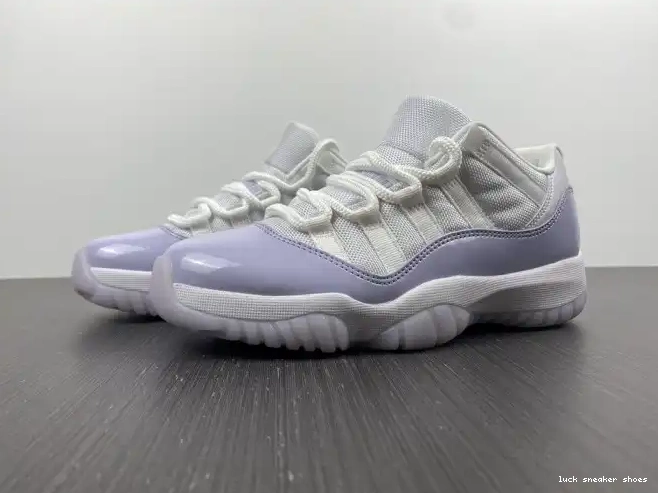 Reps LUCY Pure Violet Air Jordan 11 WMNS AH7860-101 Low 0514